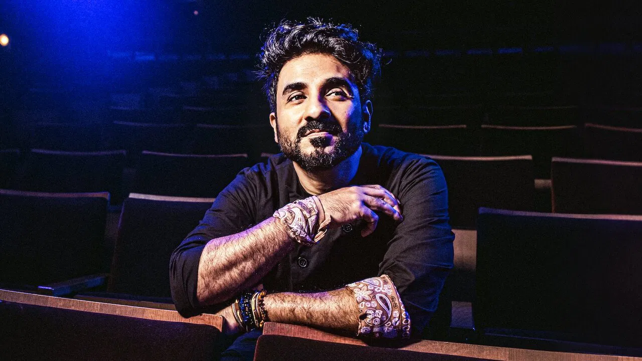 Vir Das: Landing [2022]  [Hindi]
