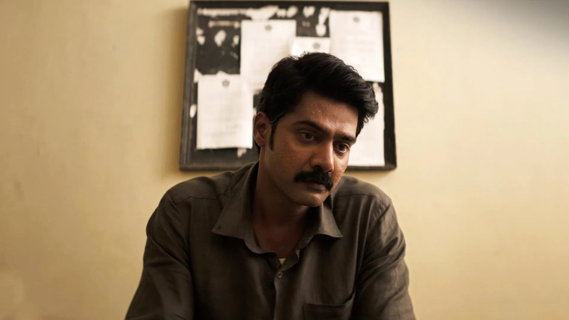 Ammu [2022]  [Hindi]