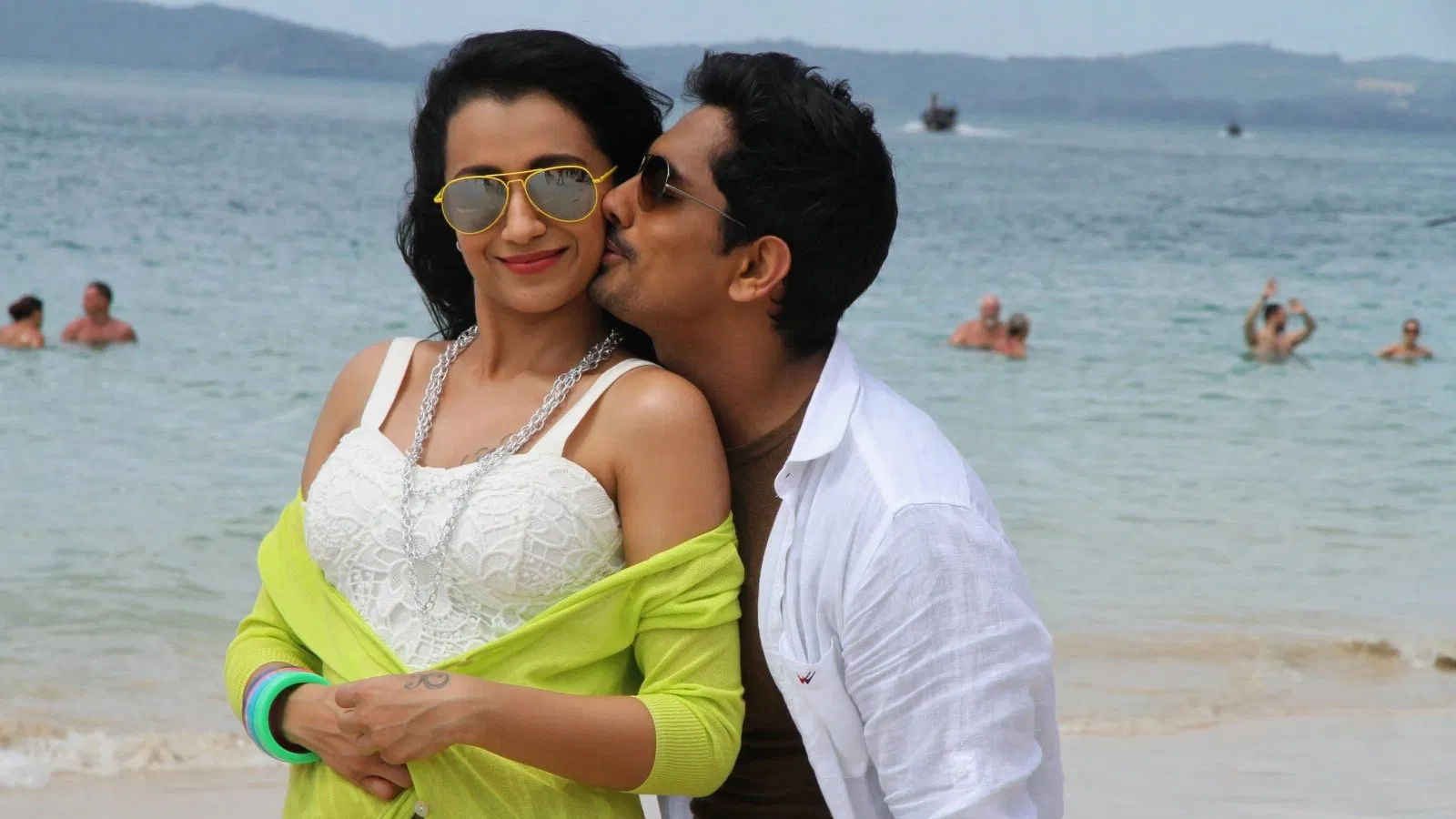 Aranmanai 2 [2016]
