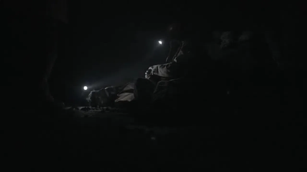 94 Feet [2016]